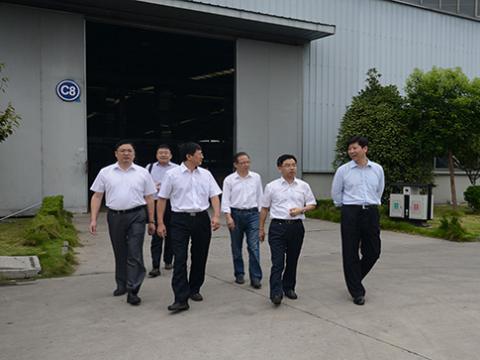 国家认监委向导一行到平博母线调研