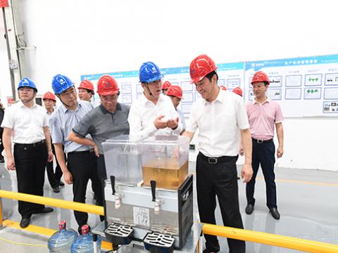市委书记潘早云深入平博集团开展清静生产检查