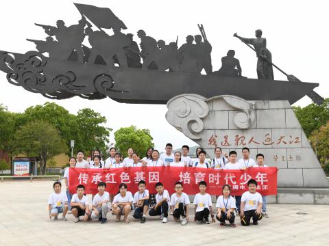 平博情 绘爱心 助生长